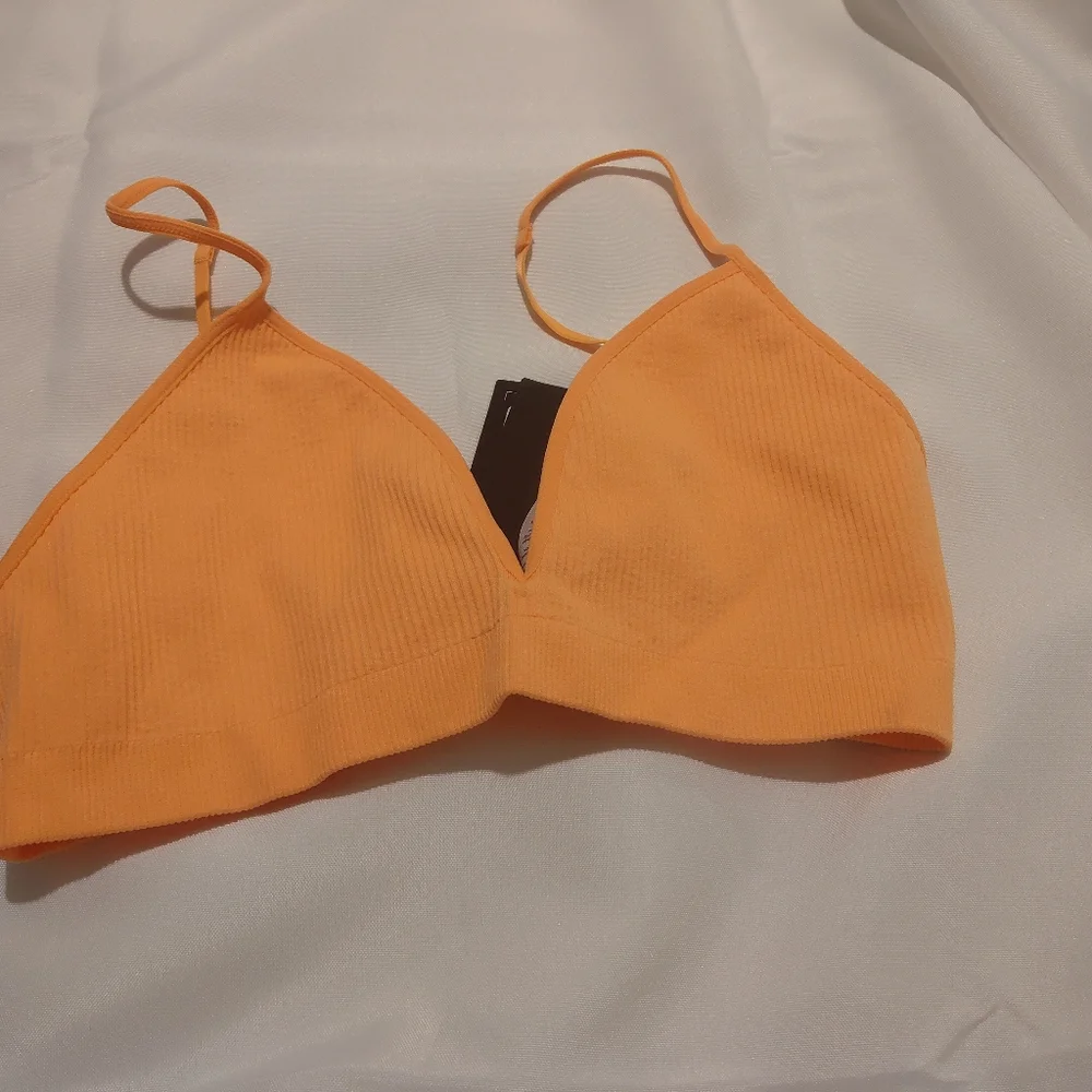 Bra - Picture 3 of 4